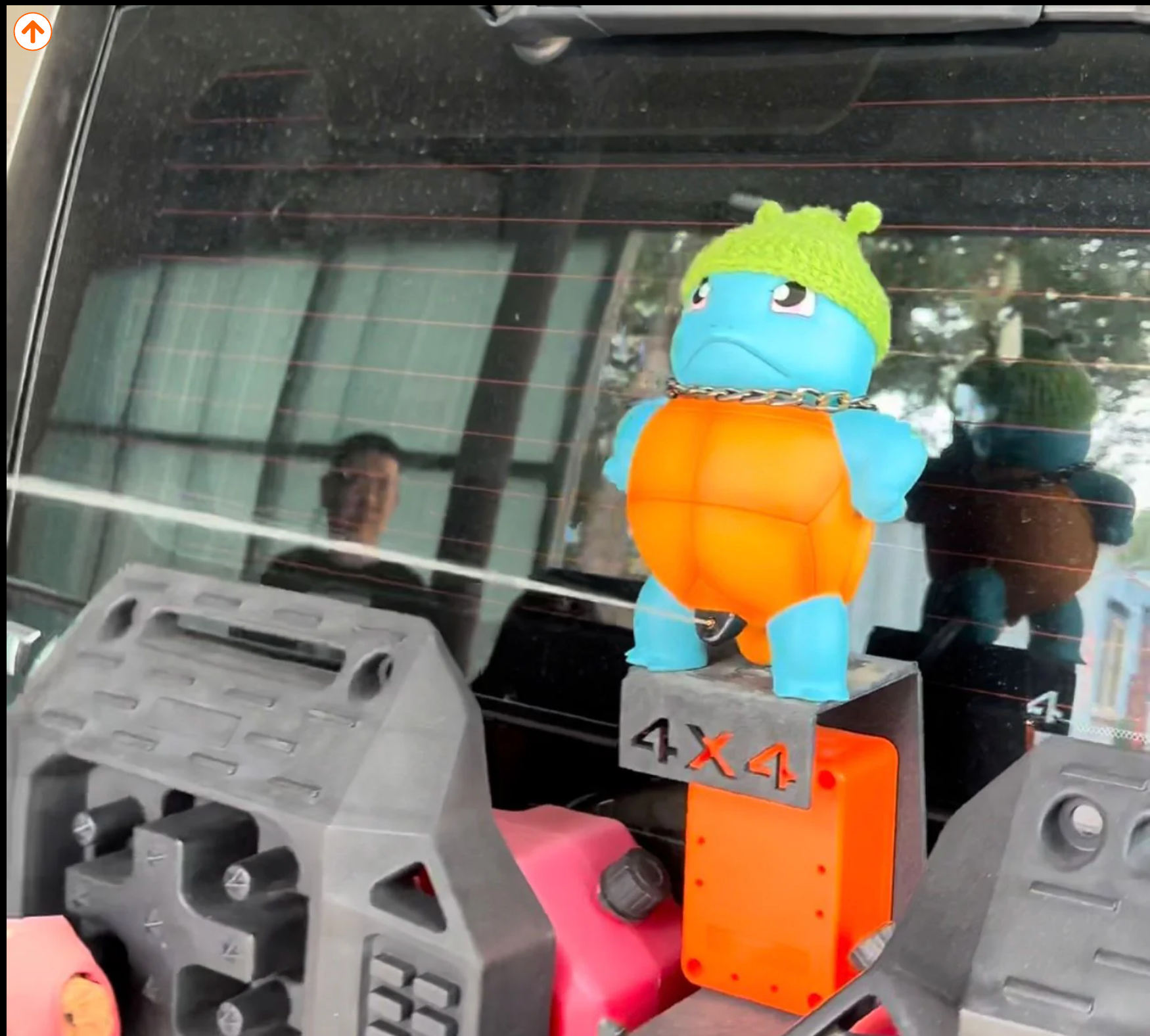 MUÑECO SQUIRTLE DE AGUA AUTOMATICO